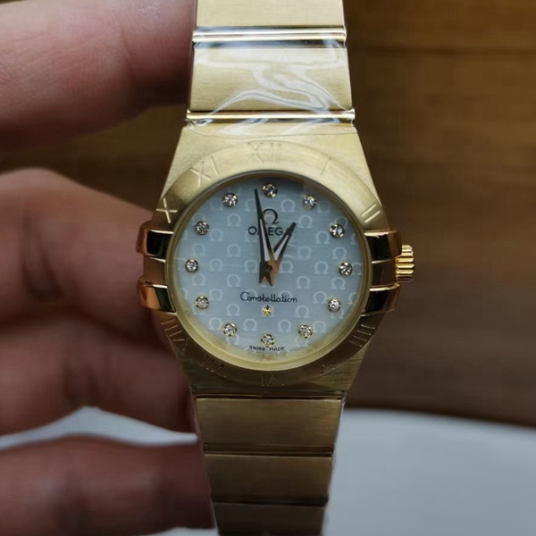 オメガ時計正面デザイン